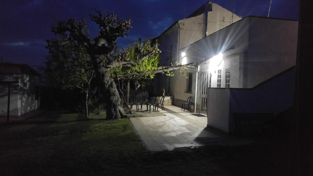 Вілла Relais Il Giardino Fra Gli Ulivi Торіно-ді-Санґро Екстер'єр фото